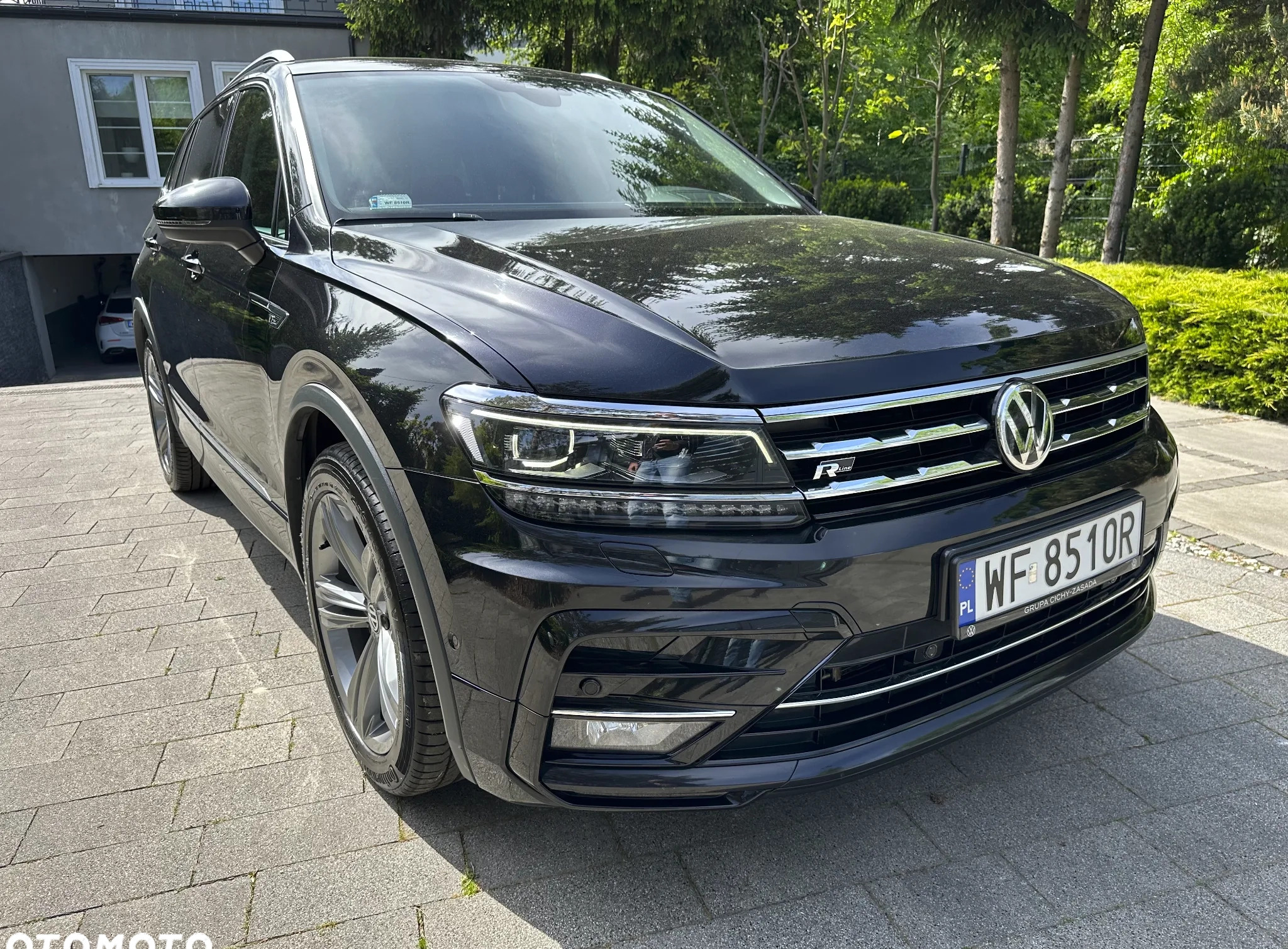 Volkswagen Tiguan cena 141450 przebieg: 135000, rok produkcji 2018 z Warszawa małe 562